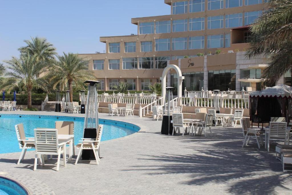 Al Salam Grand Hotel Ель-Бураймі Екстер'єр фото
