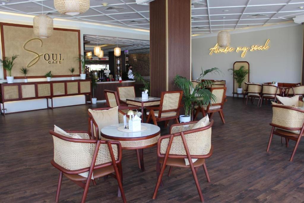Al Salam Grand Hotel Ель-Бураймі Екстер'єр фото