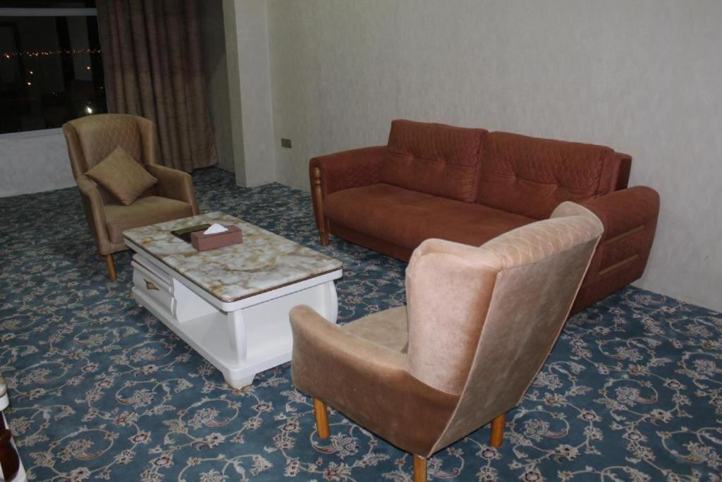 Al Salam Grand Hotel Ель-Бураймі Екстер'єр фото