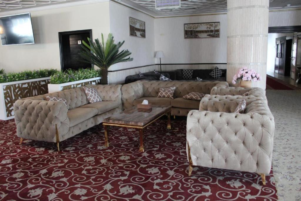 Al Salam Grand Hotel Ель-Бураймі Екстер'єр фото